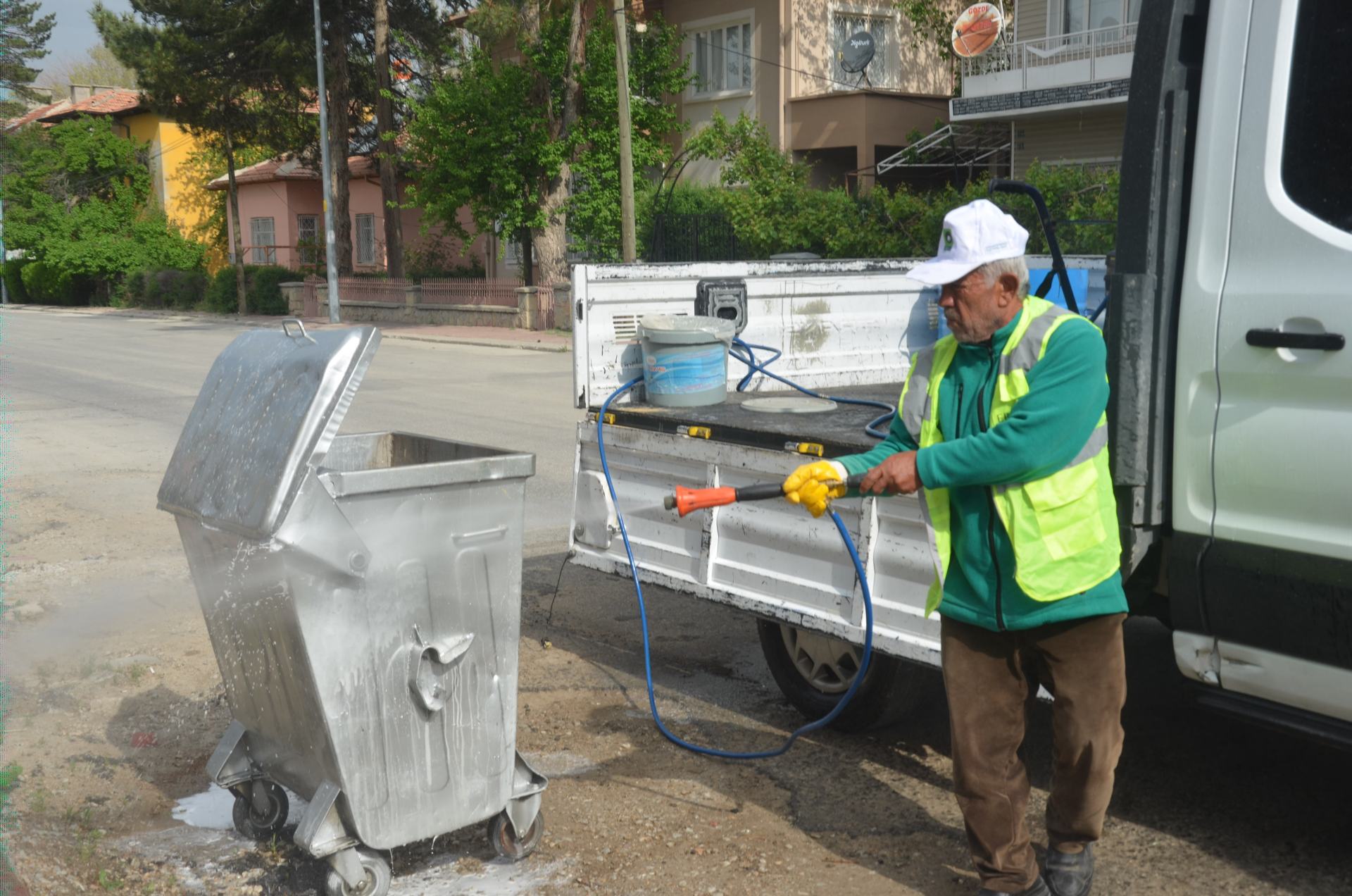 Başkan Akpınar Hemşehrilerinin Sağlığı Ve Huzuru İçin Hizmetlerine Devam Ediyor