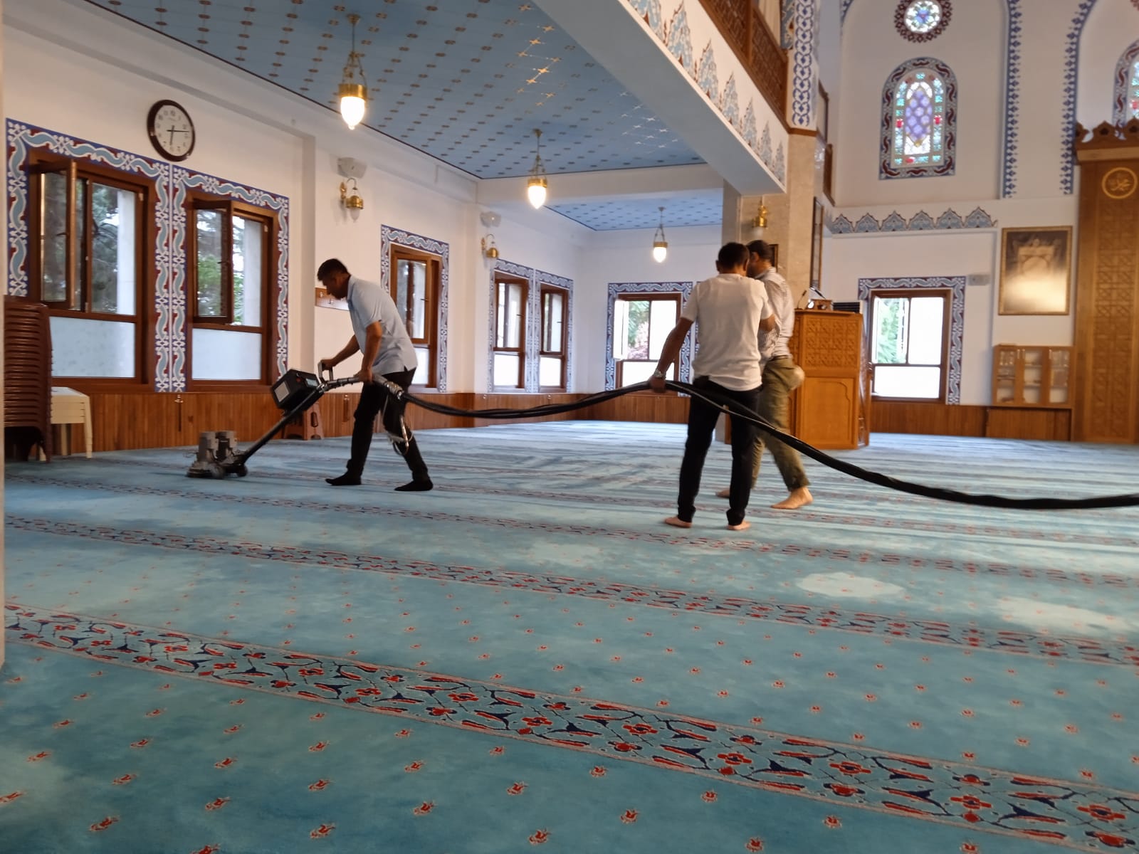 Ereğli Belediyesi Camilerde Temizlik Çalışması Gerçekleştirdi