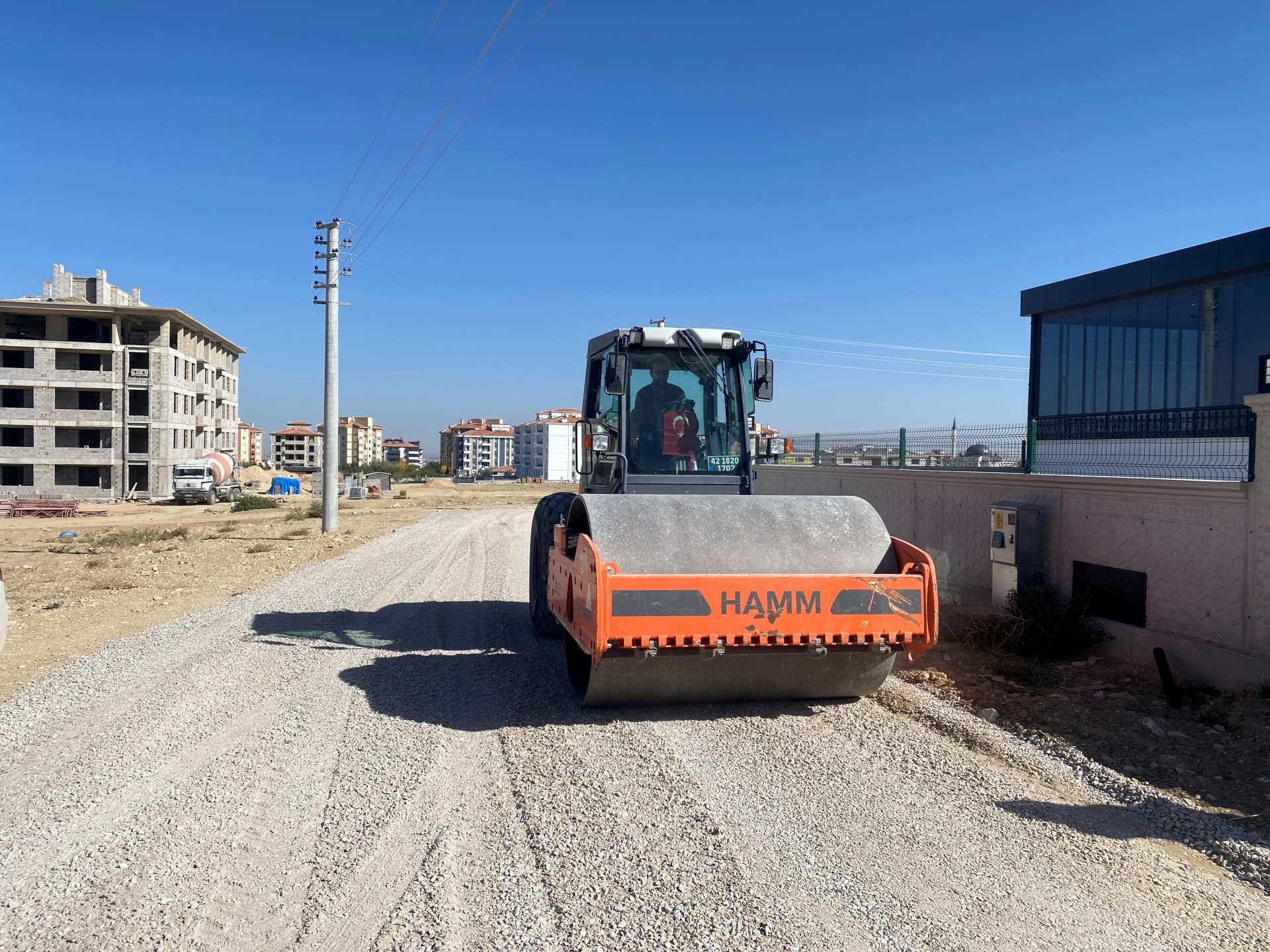Başkan Akpınar Yol Çalışmalarına Büyük Önem Veriyor