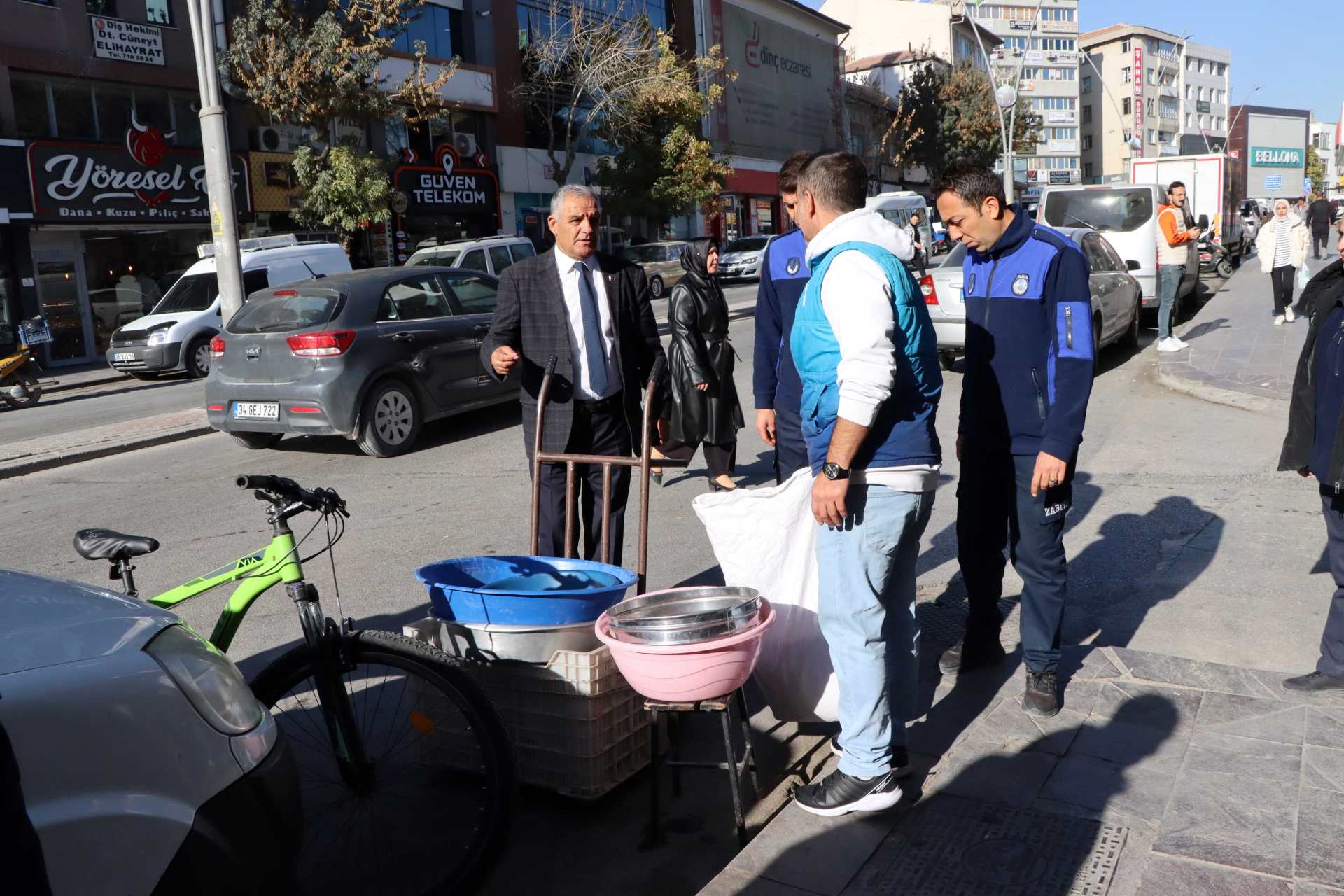 İşgal Edilen Kaldırımlara Zabıta Denetimi