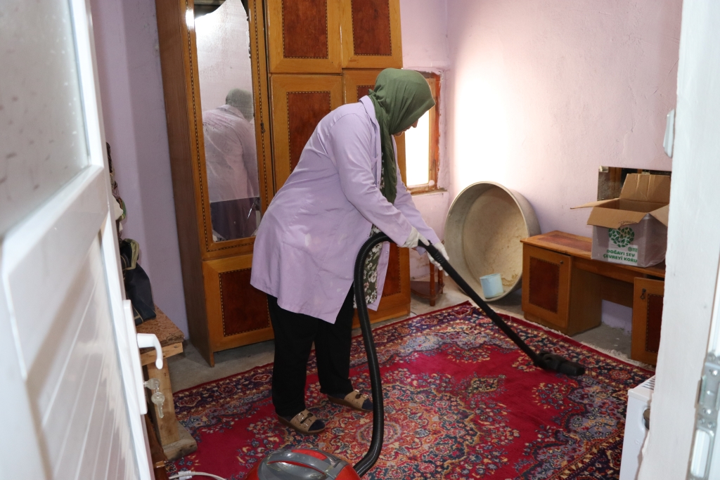 Ereğli Belediyesi, İhtiyacı Olan Vatandaşlarına Yardım Eli Uzatıyor