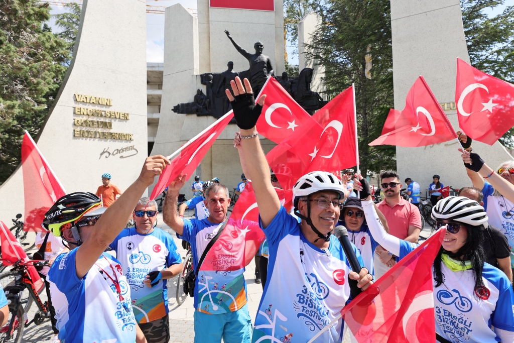 “Yurtta Barış, Dünya'da Barış” Temalı 3. Bisiklet Festivali Büyük Coşkuyla Tamamlandı