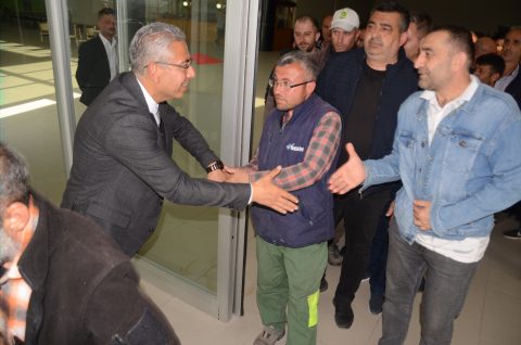 Başkan Akpınar Personelle Bayramlaştı...