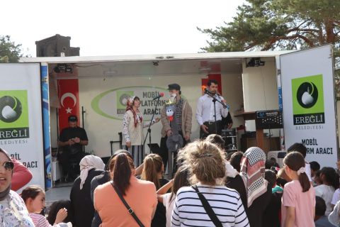 Ereğli’de 23 Nisan Coşkusu! Çocuklar Şenlikte Doyasıya Eğlendi