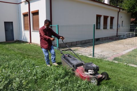 Ereğli Belediyesi Park ve Bahçeler Müdürlüğü Ekipleri Saha Çalışmalarına Aralıksız Devam Ediyor