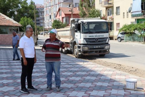 Ereğli Belediyesi Yol Yapım ve Onarım Çalışmalarını Aralıksız Sürüyor