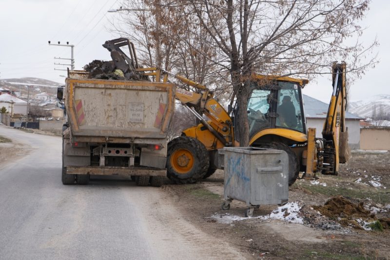 Ereğli Belediyesi'nden Çayhan ve Aziziye'de Temizlik Seferberliği