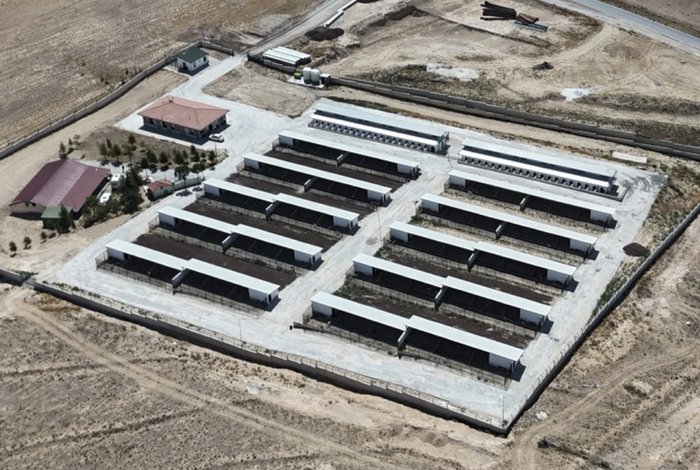 Sahipsiz Hayvan Bakımevi ve Rehabilitasyon Merkezi
