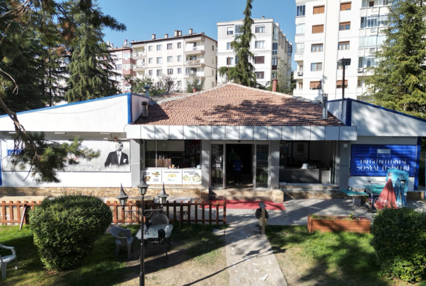 Sümer Sosyal Tesisleri Aile Çay Bahçesi